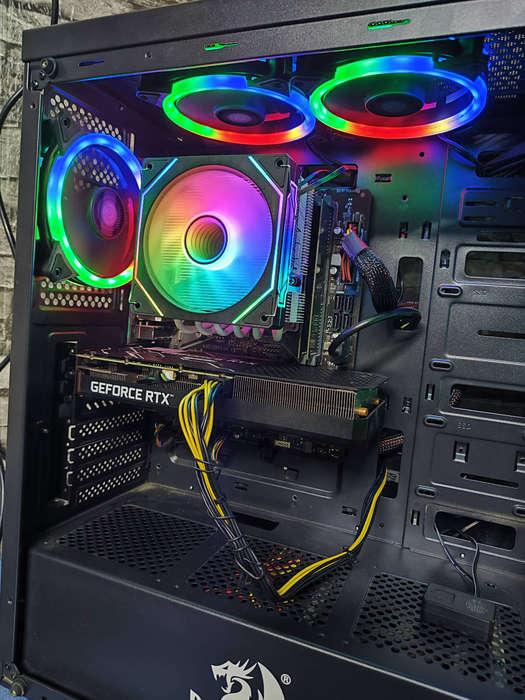 11th Gen i7 gaming Beast**12GB Graphics Card**16GB DDR4**512GB NVME
