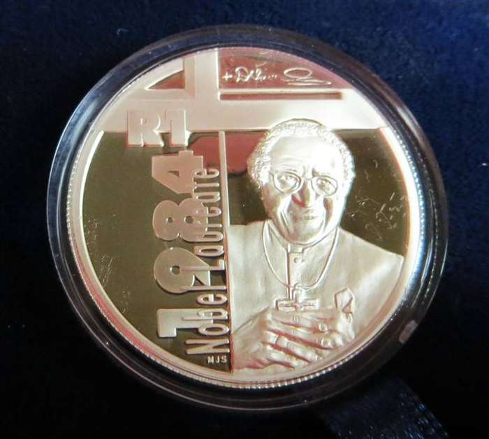 2006 Desmond Tutu Silver Proof R1 + Box + Cert.