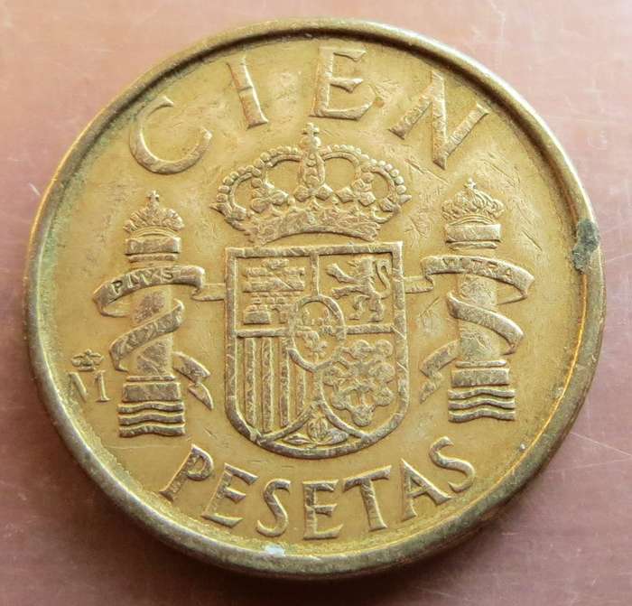 Spain 1989 Cien Pesetas Coin