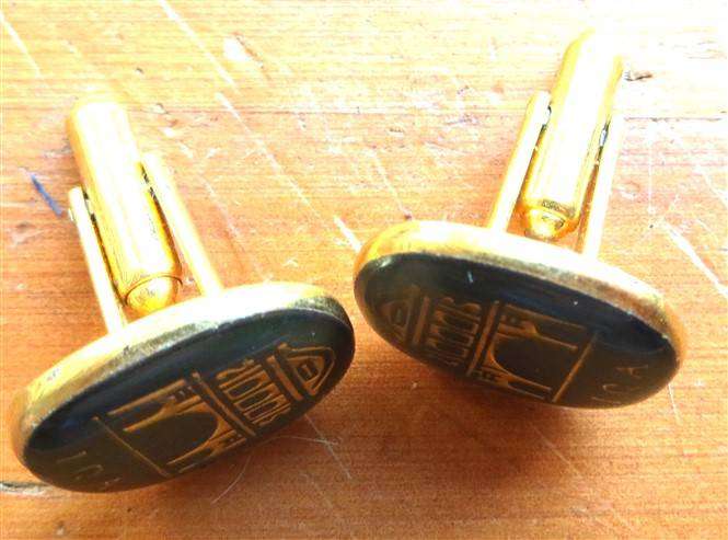 IQA Cufflinks