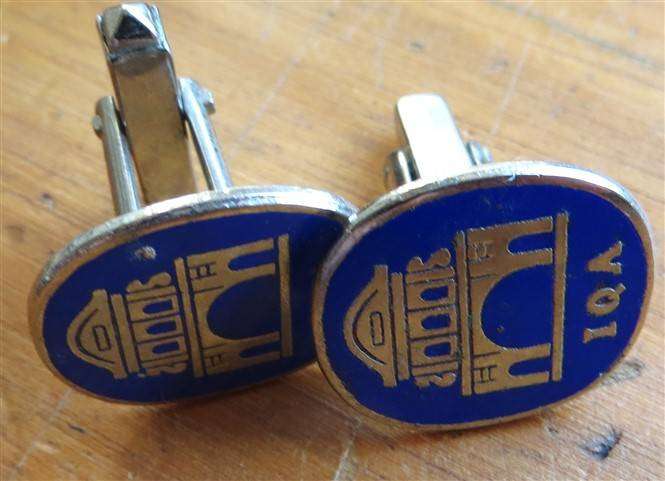 IQA Cufflinks