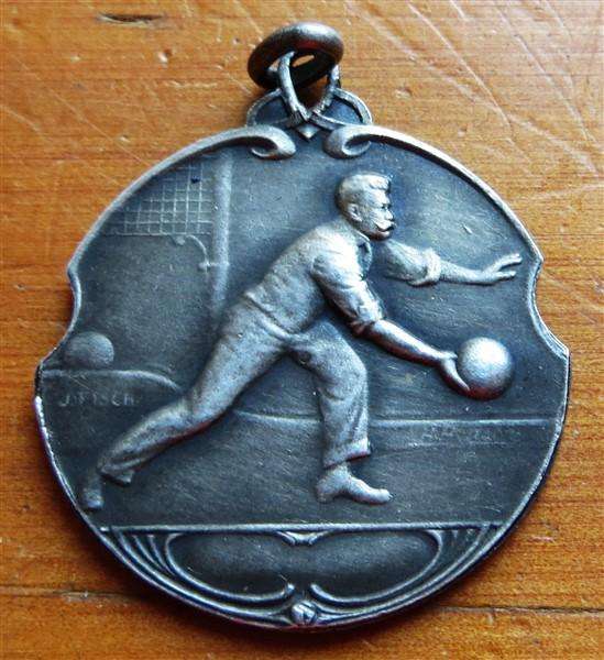 1928 City Bank Bowls Medal