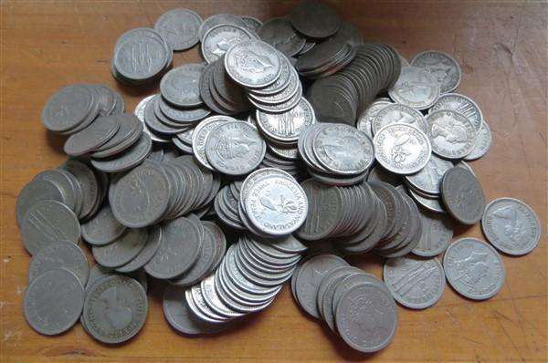 220+ x Rhodesia Nyasaland 3d Tiekies Lot - 1 Bid for the Lot