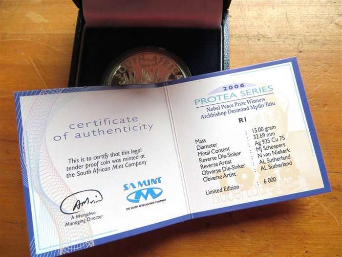 2006 Proof R1 Silver Desmond Tutu in Box + Cert.