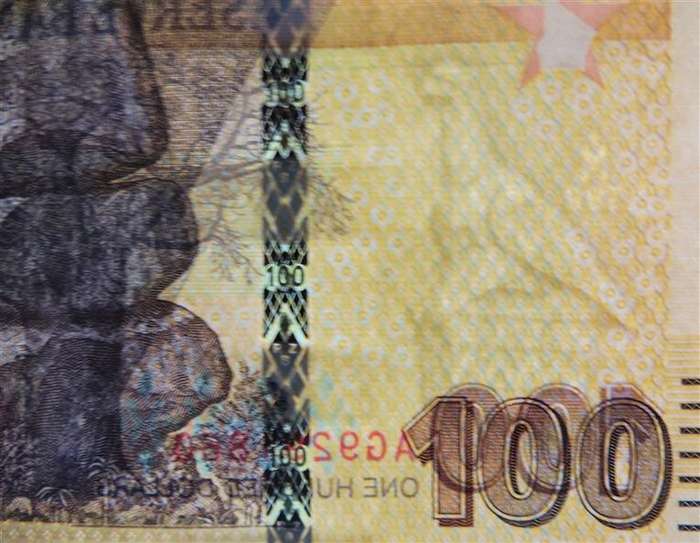 2 x Consecutive Reserve Bank of Zimbabwe - $100 Dollars - Harare 2020