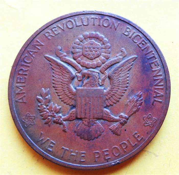 1976 American Revolution BiCentennial Medallion