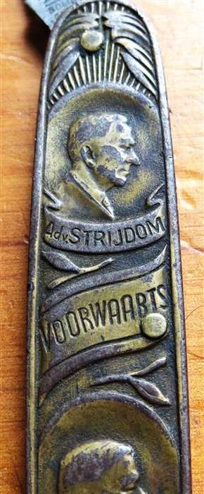 Pocket Knife - Malan/Hertzog/Strijdom/Verwoerd Suid Afrika 1910-60n Voorwaarts- Blade damaged
