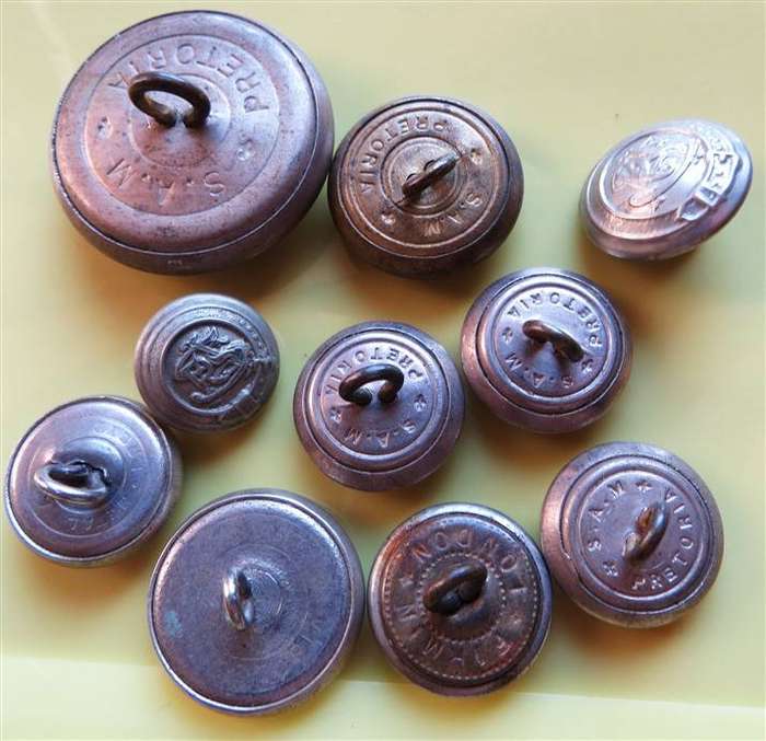 10 x South African Railways & Harbours Buttons