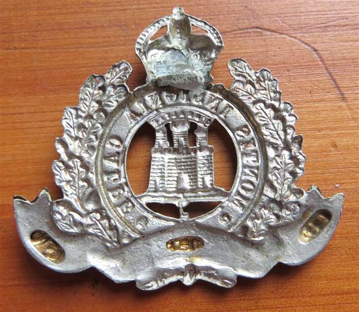 The Suffolk Regiment Cap Badge No Lugs