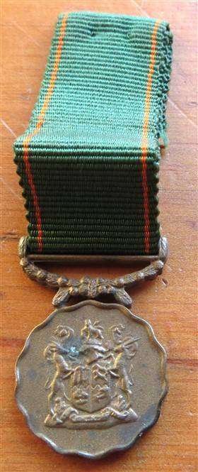 Medal for Loyal Service/Vir Troue Diens Miniature Medal
