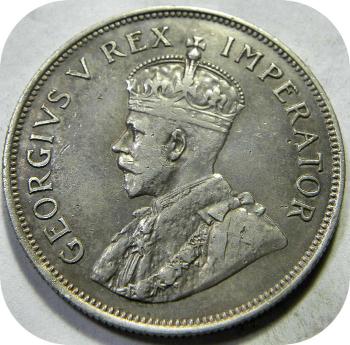 Top Grade SA Union:  1924 Halfcrown 2/6 in AEF below R600!!