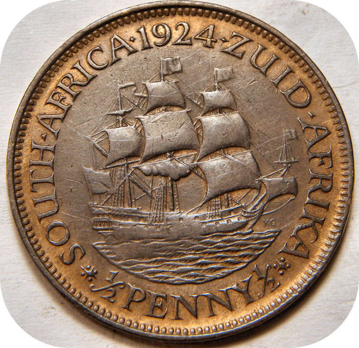 Well priced SA Union: Lustrous 1924 Half Penny below R300!