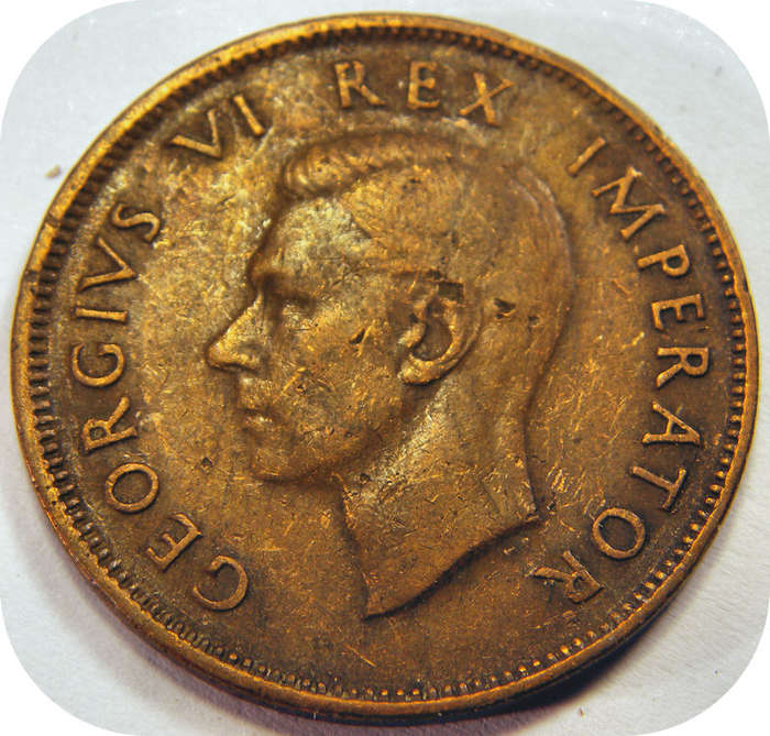 R1 closing down sale: 1942  SA Union Half Penny