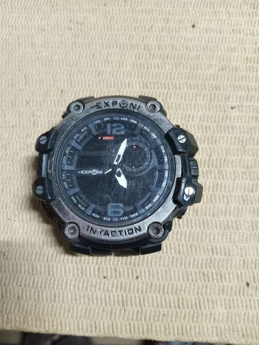 Exponi Intaction men's watch. Works