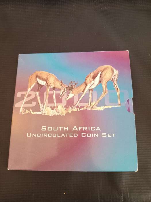 2000 New Coa Uncirculated Coin Set. Low mintage