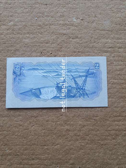 1974 TW de Jongh 2nd Issue Afr/Eng Two Rand Banknote. (D113) A/Unc