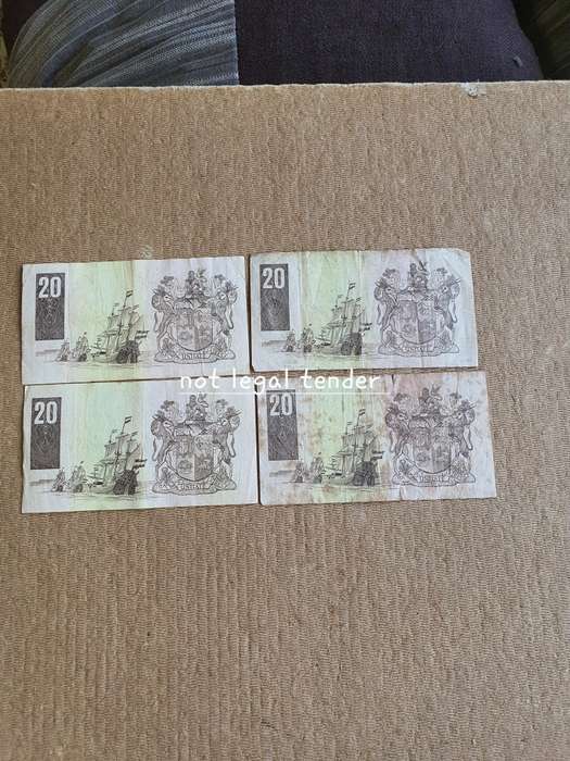 1990 C Stals 1st issue Eng/Afr Twenty Rand Banknote (AJ/AL/AM/AN)