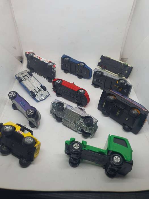 Collection of Small Hotwheels and Tomica Cars