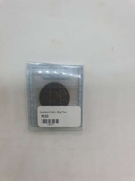 Kop of Stert tossing coin