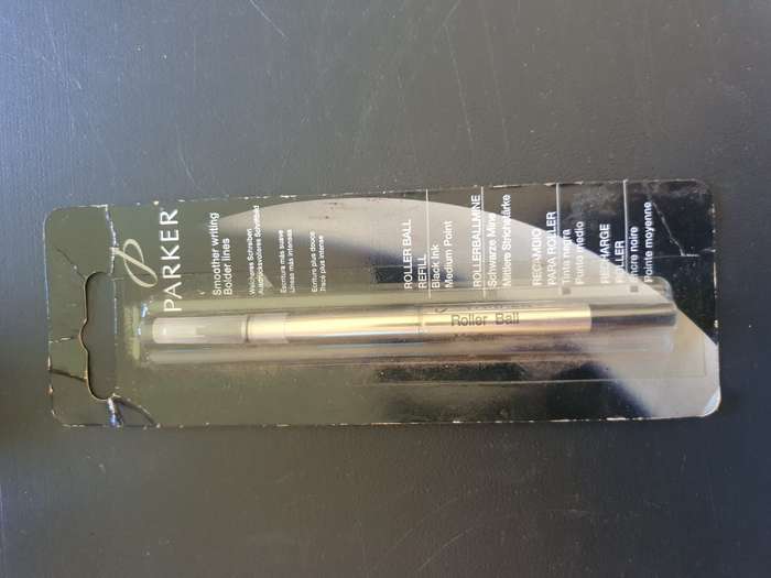 Parker Rollerball Black ink  Meduim Point refill.