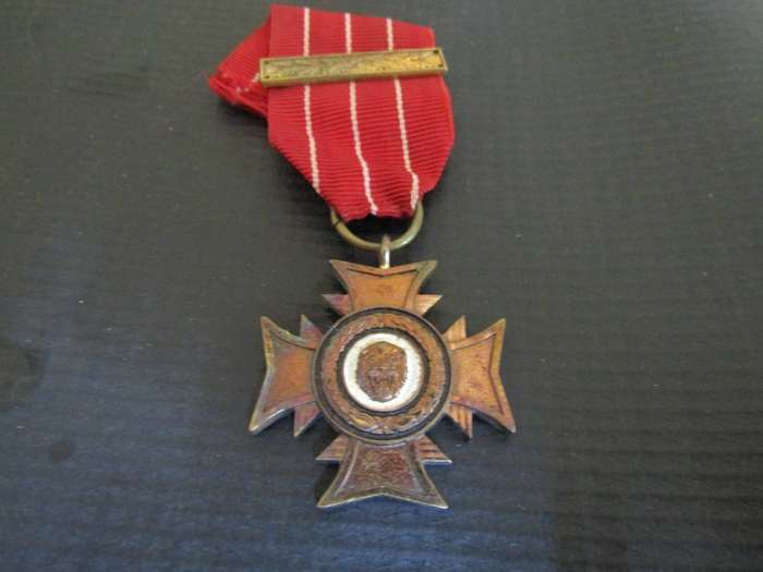 Rhodesian Bronze Cross of Merit Medal Part of set 162