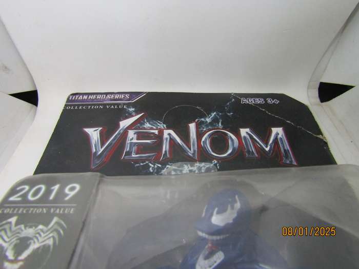 MIC Venom Articulated Figure with Light Eddie Brock Lo Y Exclusive New in Box.