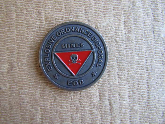 US Explosive Ordnance Disposal Challenge Coin (A3)