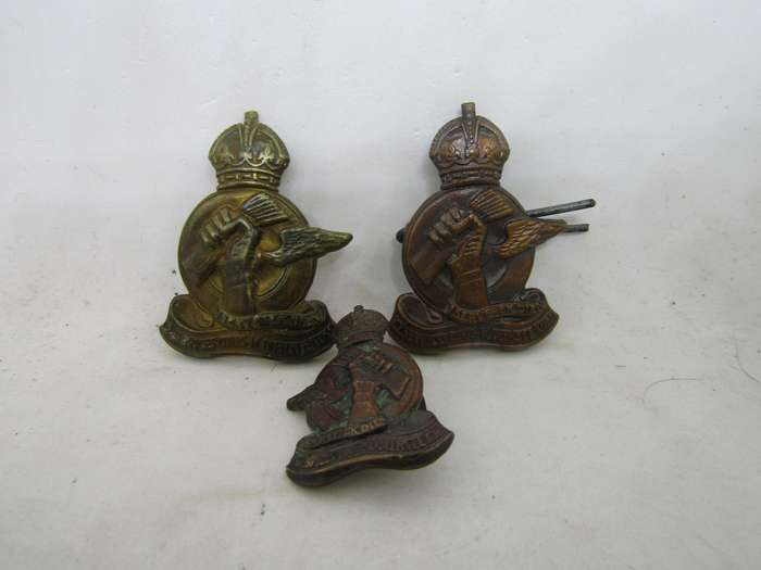 Suid Afrika K Dienste Korps `Ek dien` -South Africa Q Services Corps Badge`I Serve Cap Badge