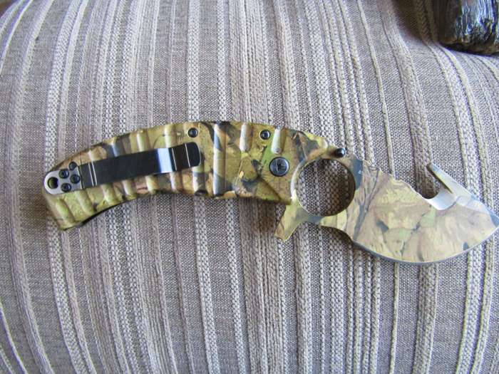 DOW Pocket Knive.  Blade 10 cm.