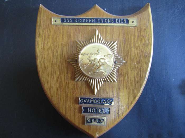 South African Police Ovamboland  Hotel Plaque 21.5 cm High