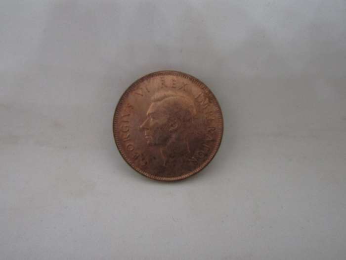 Weird Looking 1942 Penny. Mintage 14 427 779 Higher Grade