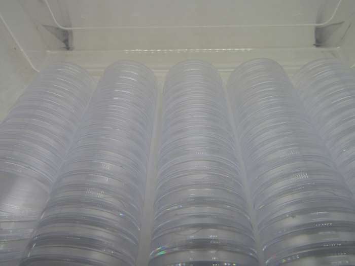 Various 32mm Capsules in Box for you're coins