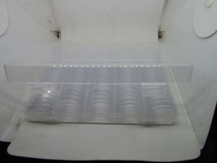 Various 32mm Capsules in Box for you're coins
