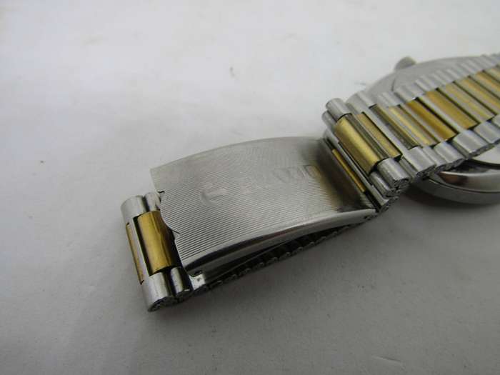 Original Rado Diastar Men's Wrist Watch. Works