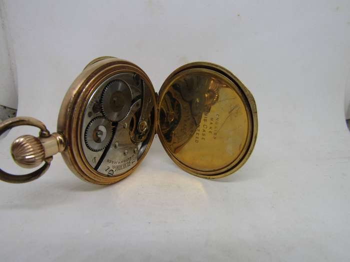1912 Waltham's Men's Pocket  Watch.  Works. USA Made