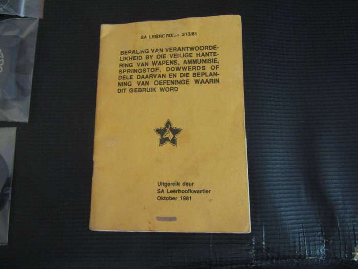 Vintage SA Army order 3/13/81. Safe handling of guns and explosives
