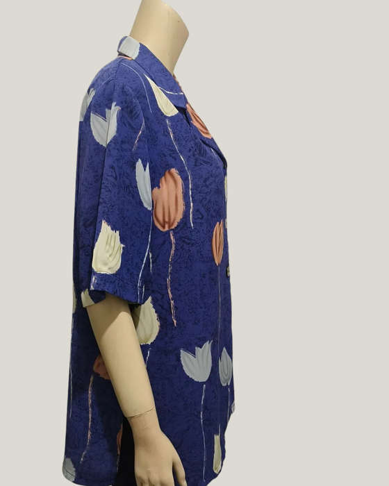 Blue Floral Top size 14/16
