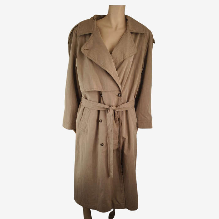 Beige Overcoat size 50