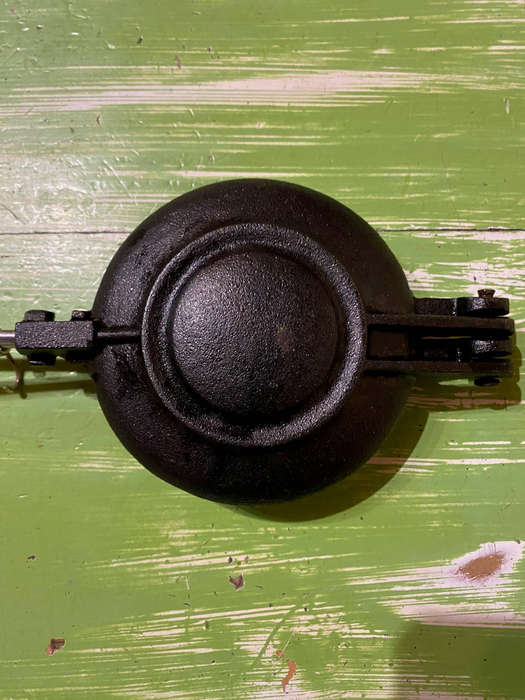 Vintage Cast Iron Jaffle Maker