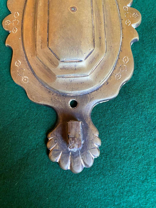 Antique Brass Scone