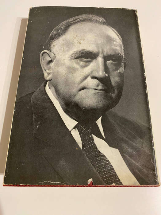 Welensky's 4000 Days. The Life and Death of the Federation of Rhodesia and Nyasaland.