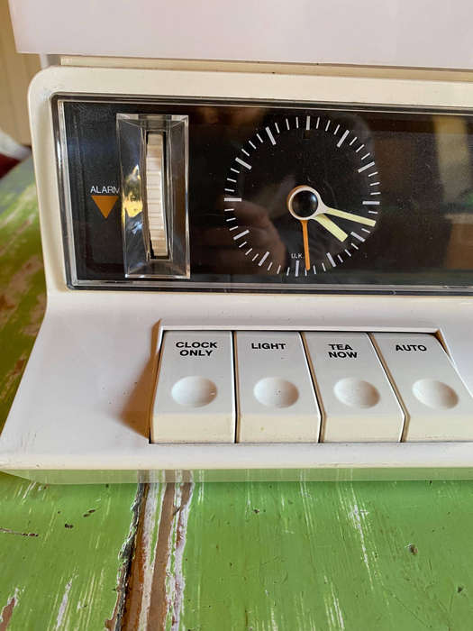 Goblin Teasmade 860 Vintage 1970s Tea Maker with Light Clock -  Working