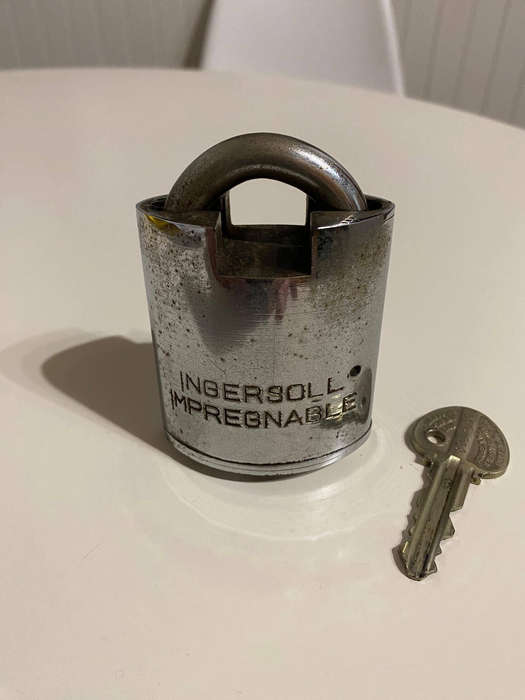 Vintage Padlock Miracle Lock Corp Ingersoll Impregnable Lock w/ Key Rare
