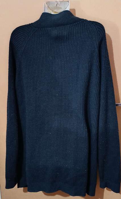 Ladies - Black Cardigan - Make - no make - Size - no size