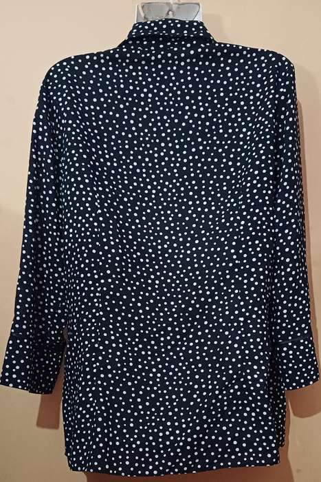 Ladies - Black & White Blouse - Make - Woolworths - Size - 14