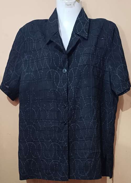 Ladies - Multicolored Blouse  - Make - Nine 2 Nine - Size -