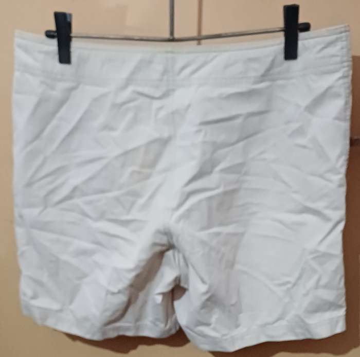 Ladies - Beige Shorts - Make - Woolworths - Size - 14 hip 105cm