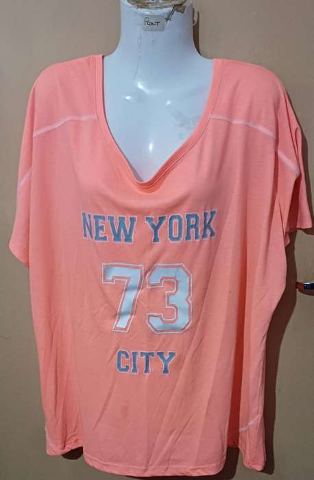 Ladies - Top - Make - Donna Claire - Size - 22