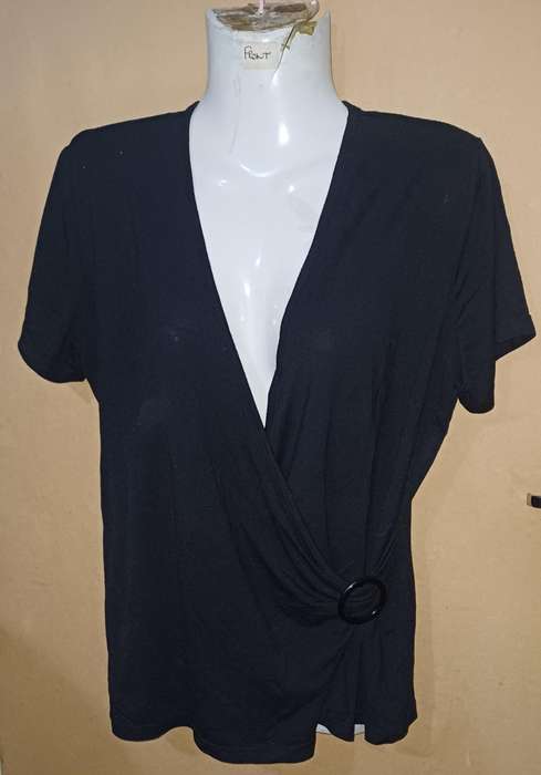 Ladies - Top - Make - Kara - Size - no size