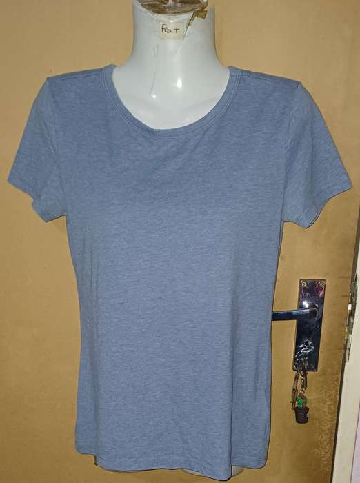 Ladies - Top- Make - HM Basics - Size - S